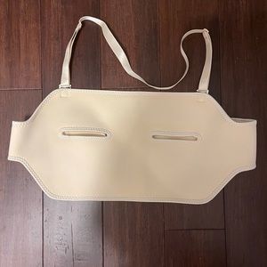 Women’s Pumping Bra- Hands Free- Never Used